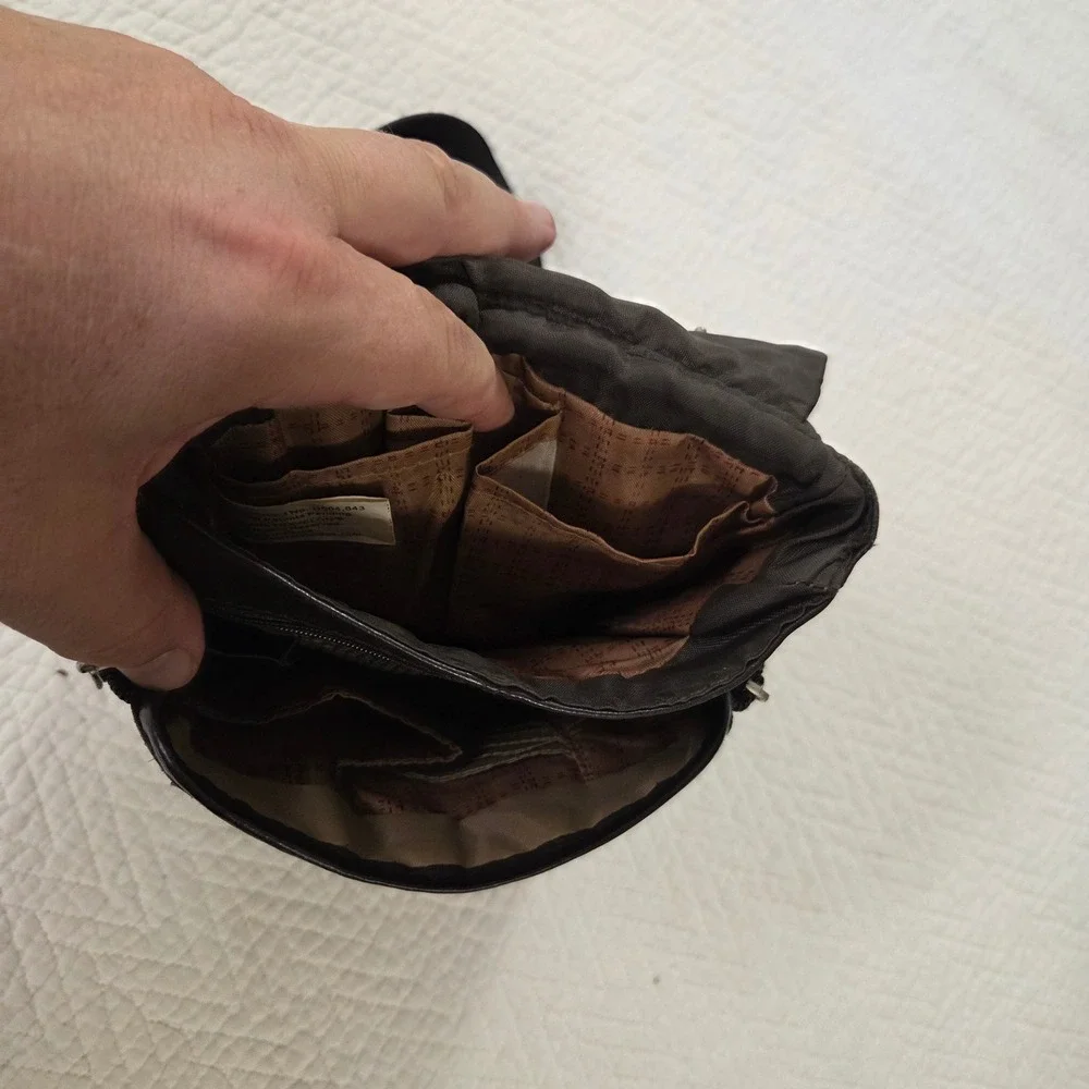 Travelon Dark Brown Leather Sling Crossbody Bag Multi-Pocket Travel Messenger